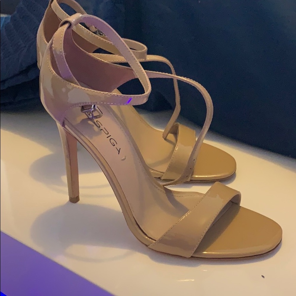 Via spiga heels